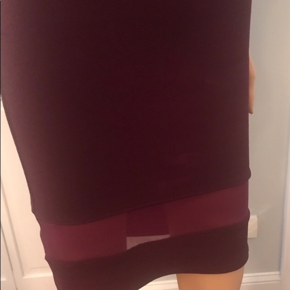 Dress - Picture 7 of 8